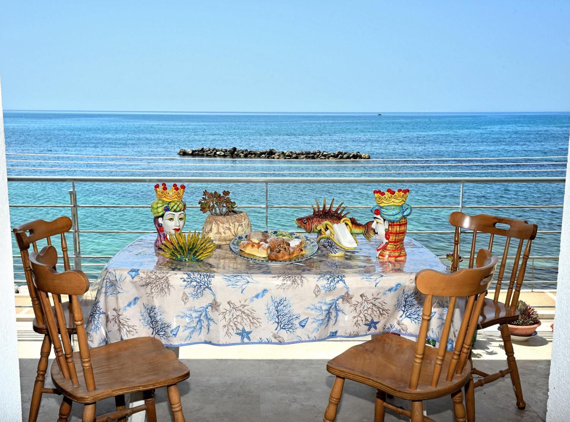 Il Borgo Sul Mare Bed & Breakfast Sciacca Bagian luar foto